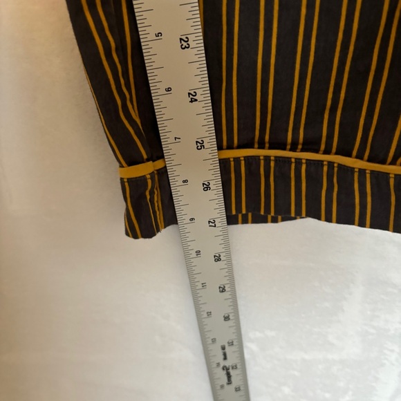 Pottery Barn Teen Harry Potter Pajamas Hufflepuff Stripe Shirt Pants size medium - Picture 5 of 16